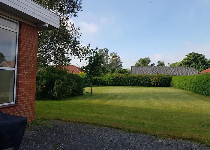 Hus Til Stor Familie 度假居