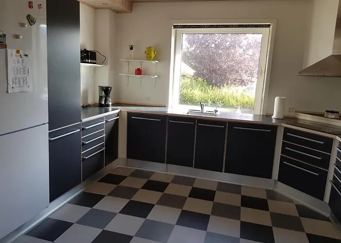 Hus Til Stor Familie בית נופש Bredebro